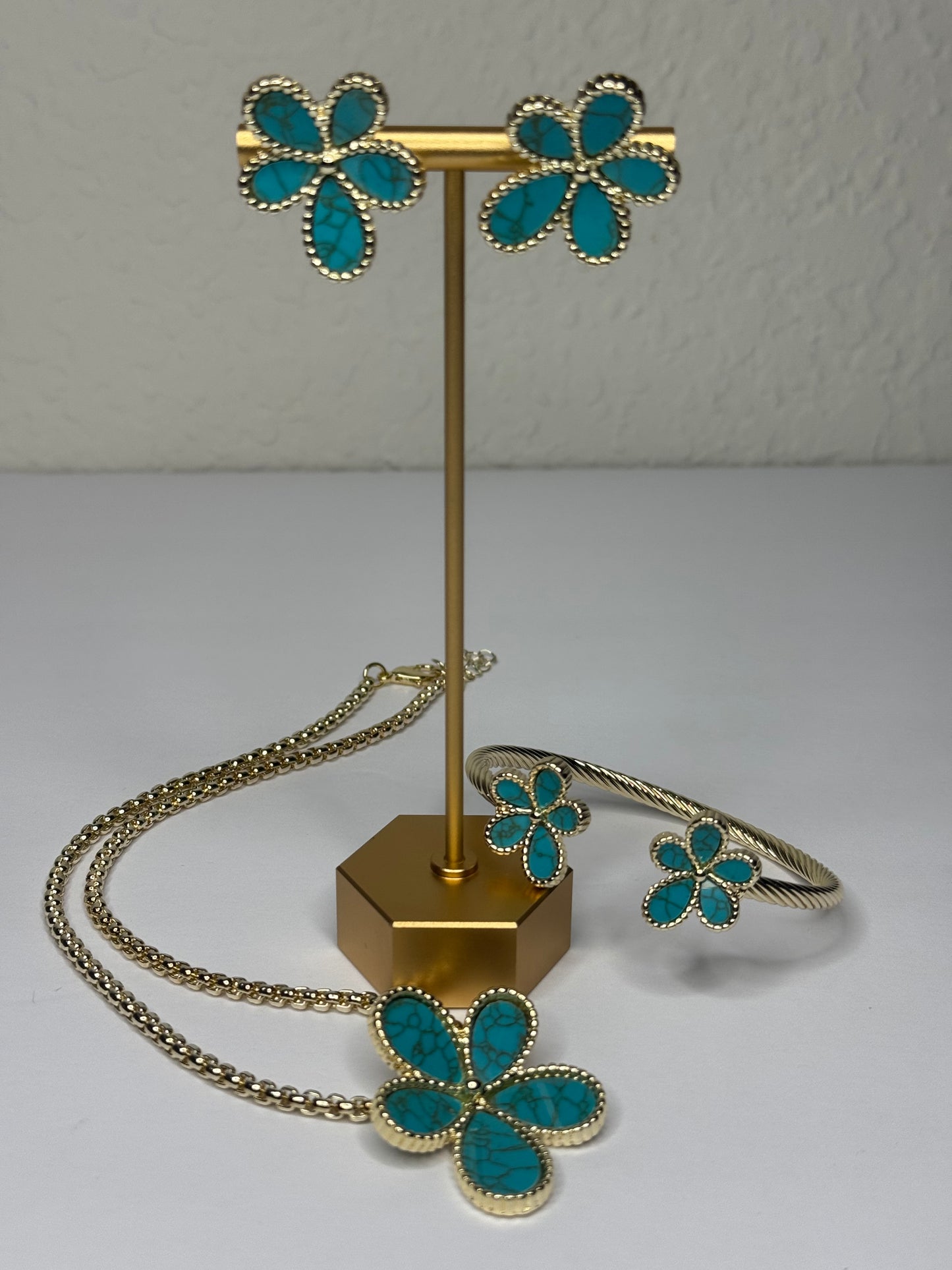 Azure Fleur Set (Necklace, Earrings and Bracelet)