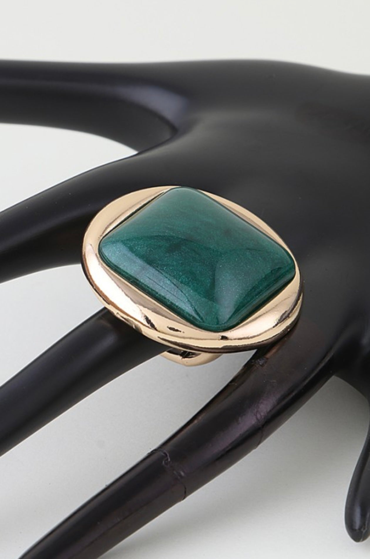Aura Stone Ring (Green)