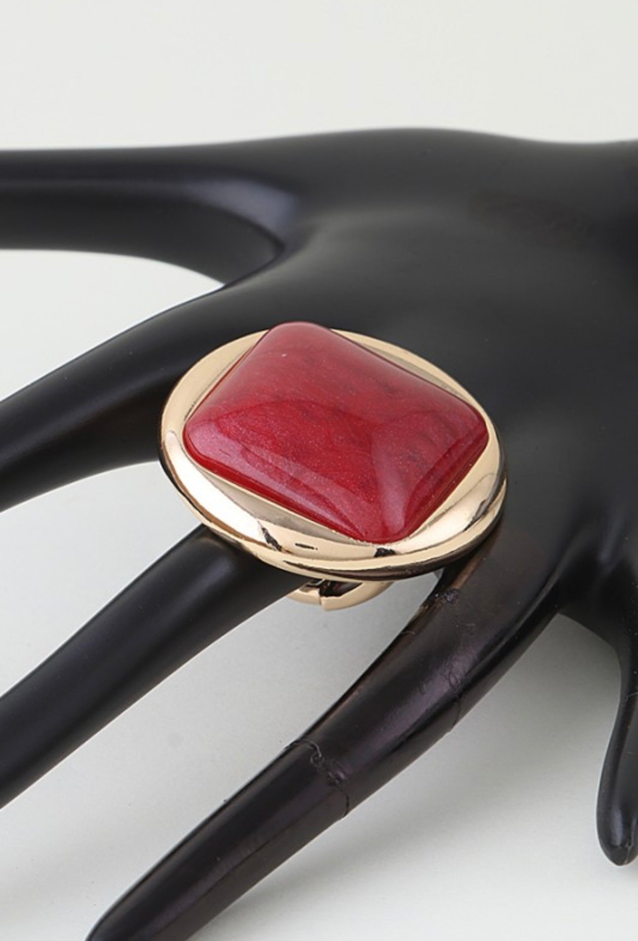 Aura Stone Ring (Burgundy)