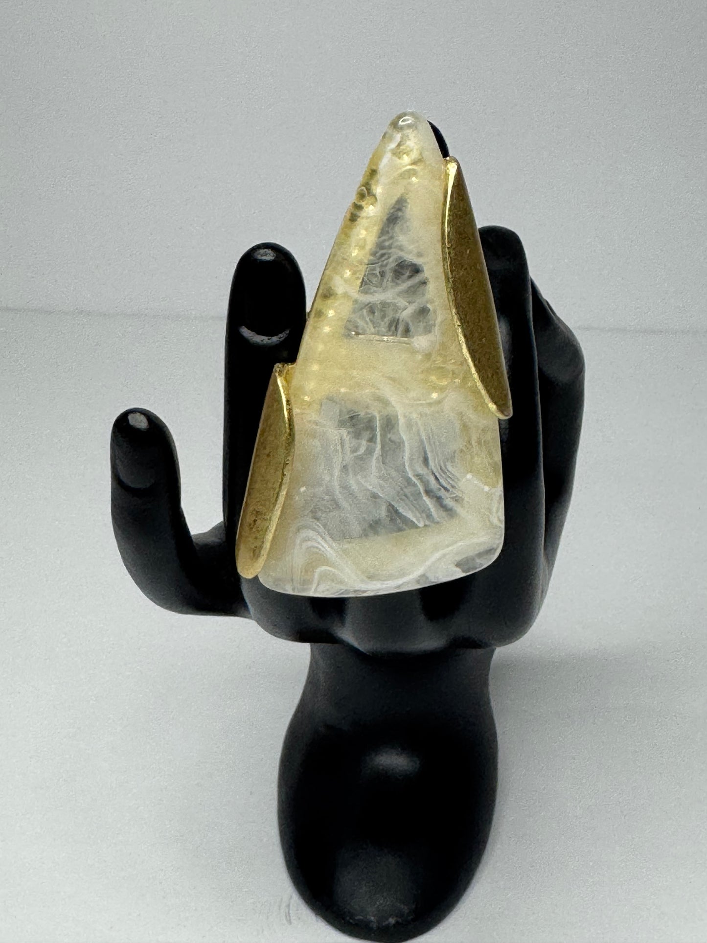 On Edge Statement Ring