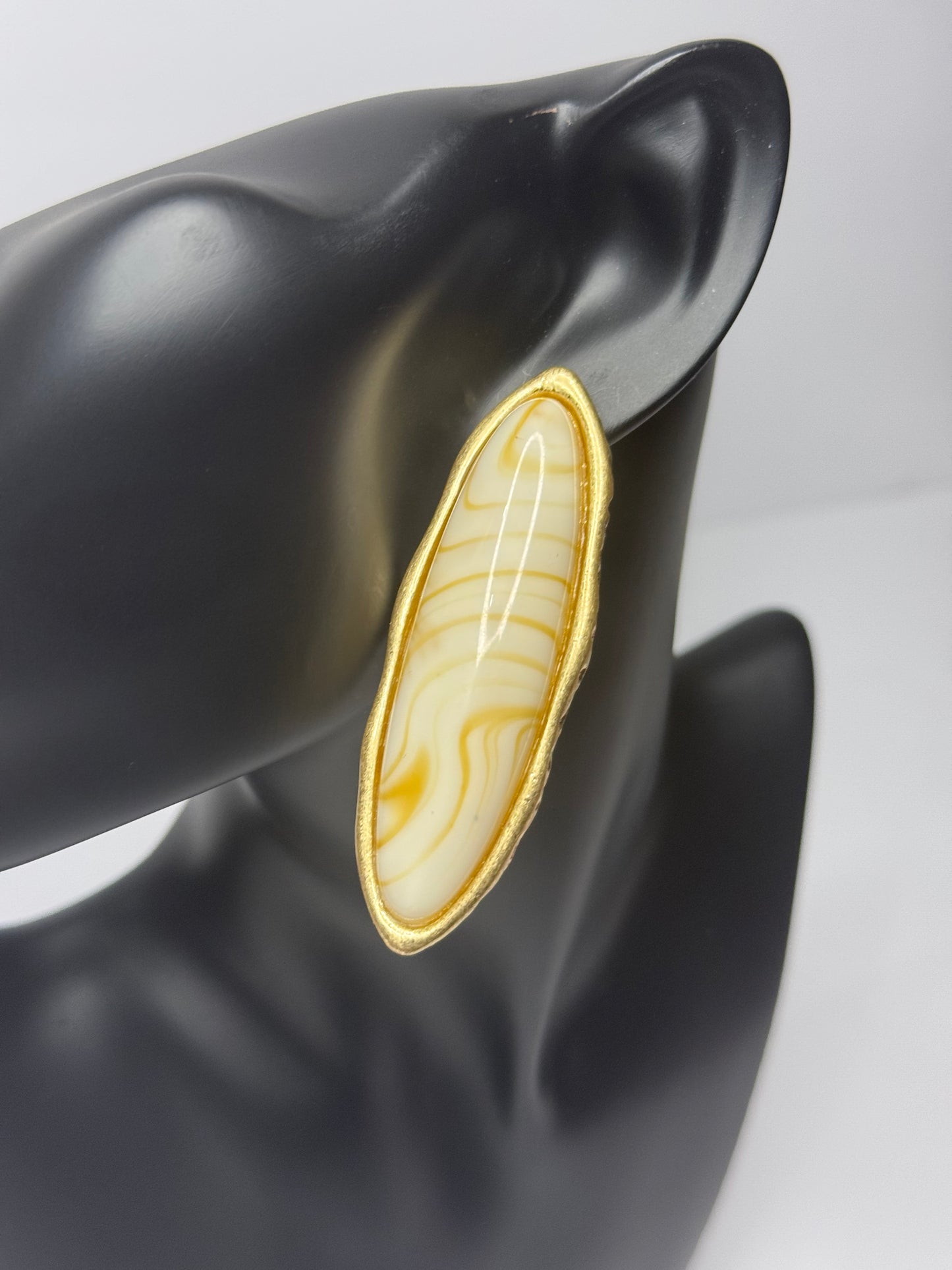 Oval Earrings