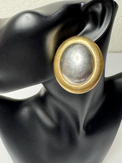 Dome Stud Earrings (Silver/Gold)