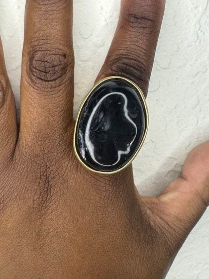 Stone Round Stretch Ring