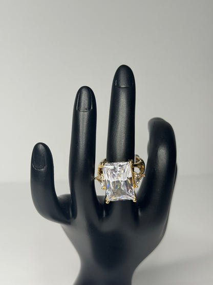 Gold/Clear Gem Ring