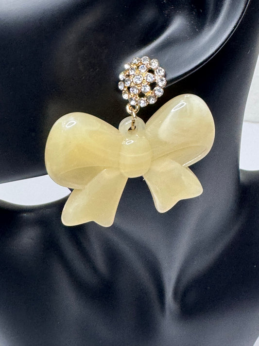 Bow Drop Earrings (Cream)