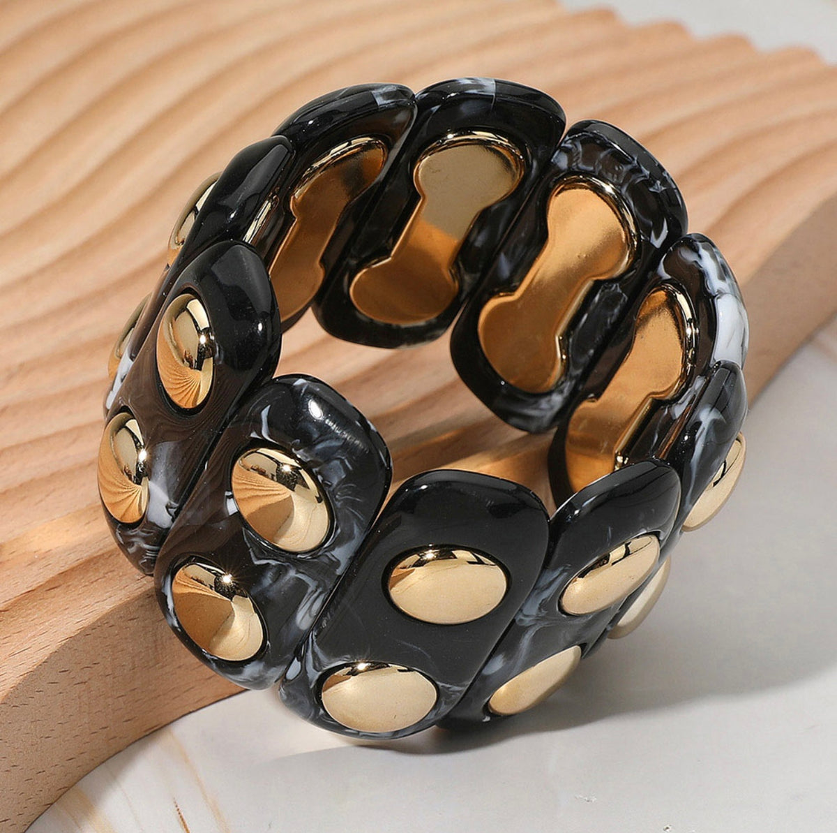 Luxe Pop Stretch Bracelet (Black)